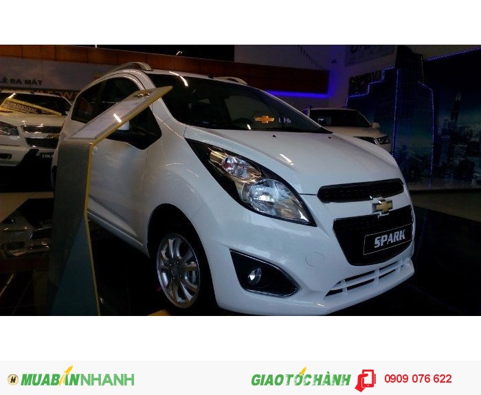 Xe 5 chỗ Chevrolet Spark 1.2LT New 2016 khuyến mãi hấp dẫn