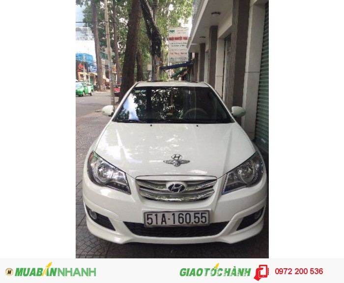 Cần bán xe hyundai avante 1.6AT, đời 2011, màu trắng
