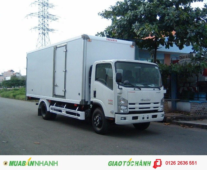 Xe tải Isuzu thùng kín NQR75L 5.5 tấn thùng dài 5.7m mẫu mới 2016