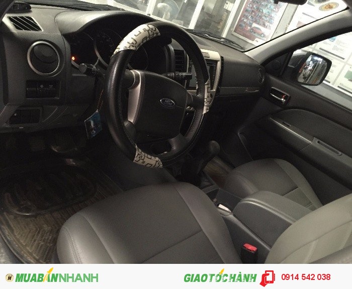 Bán Ford Everes sx 2013 màu bạc sx 2013