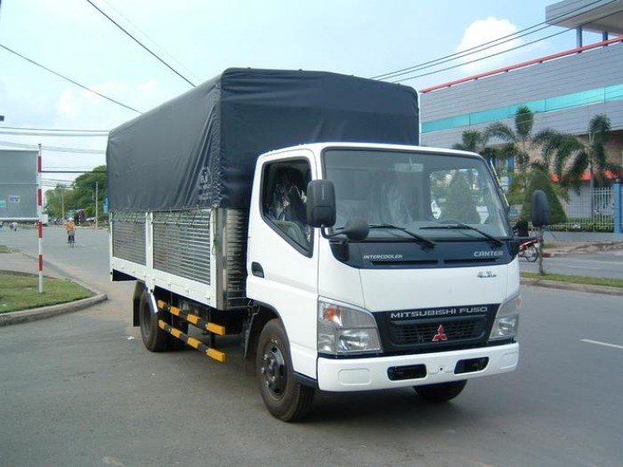 Xe tải Fuso Canter 8.2 HD