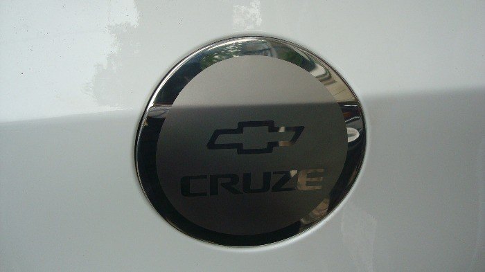 Đồ chơi trang trí xe Cruze 2