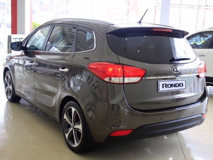 Kia Rondo Xe 7 Chỗ Lựa Chọn Cho Mỗi Gia Đình Giá Chỉ 649 Triệu