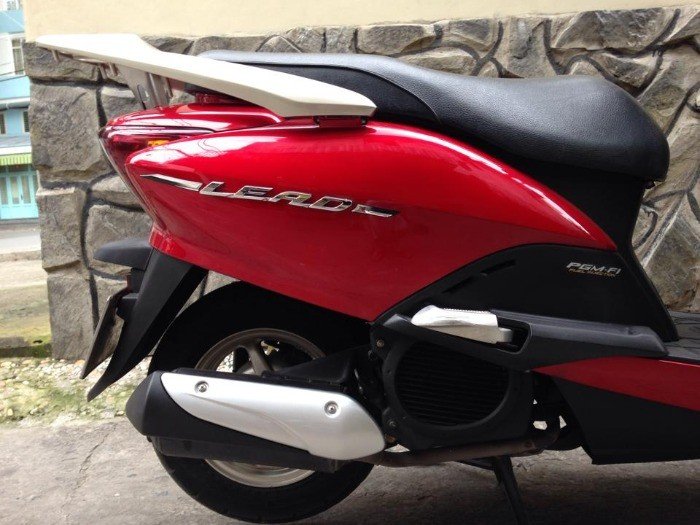 HONDA LEAD 110cc, màu đỏ,biển số thành phố,đời 2010