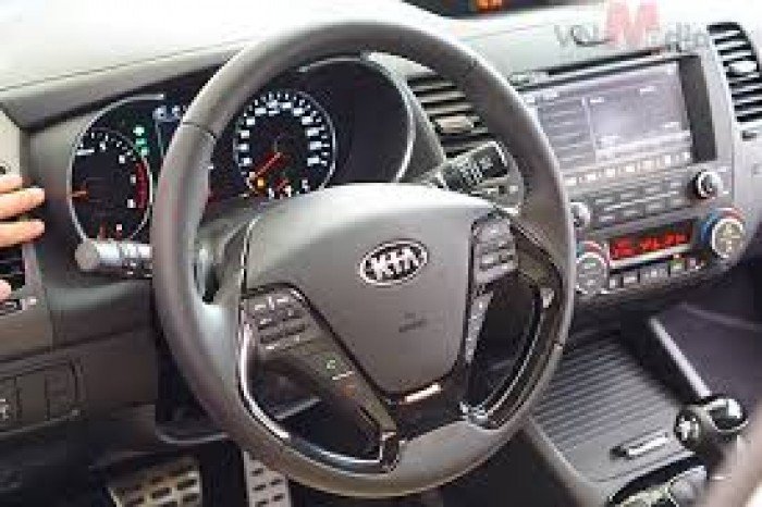 Kia sorento dòng xe 7 chỗ đang chiếm lĩnh thị trường giá chỉ 848 triệu