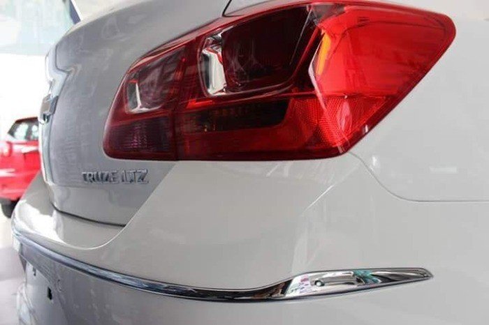 Bán chevrolet cruze