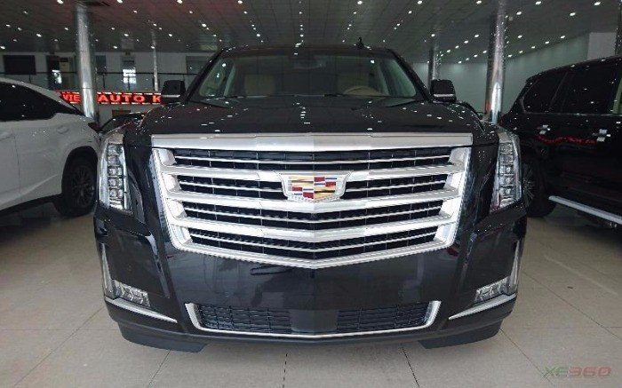 Cadillac Escalade ESV Platinum Edition 2016 nhập Mĩ full option