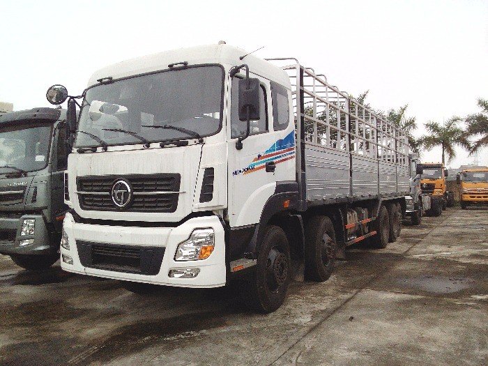 Xe tải thùng 4 chân YC310 tải trọng 17,9 tấn Trường Giang , Trả góp chỉ từ 150 Triệu, Giao xe ngay