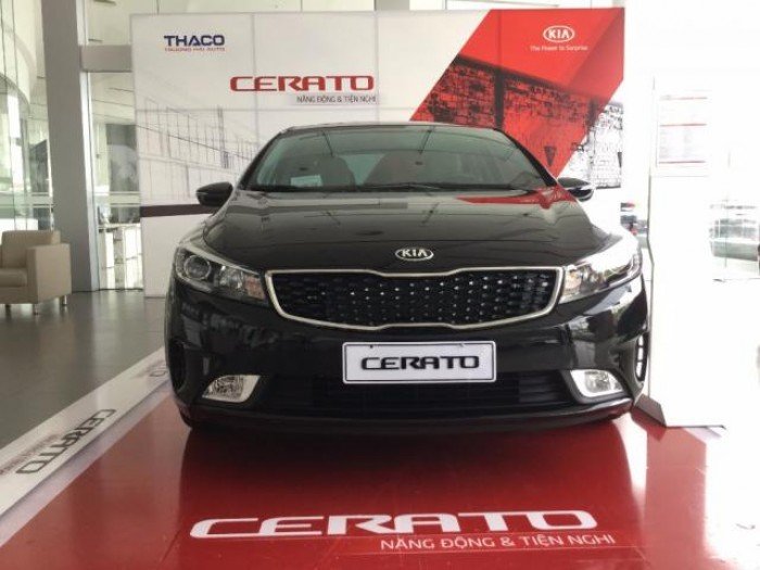 Cerato 2.0 AT phiên bản cao cấp, dòng xe gia đình giá ưu đãi hấp dẫn