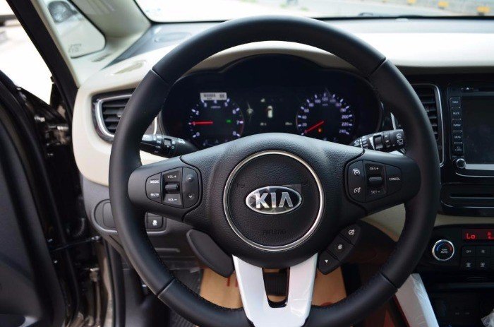 Rondo dòng xe 7 chỗ gia đình tiện lợi, chỉ cần 200 triệu là có thể sở hữu ngay, giá ưu đãi tốt nhất