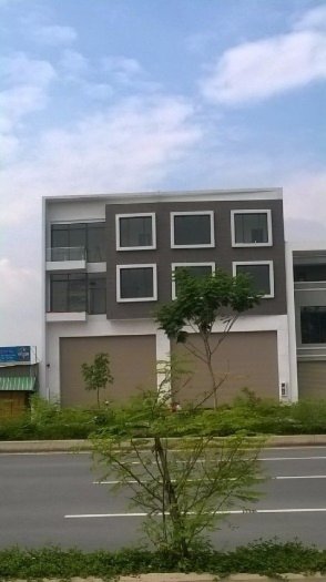 Nhà cho thuê mặt tiền đường Phạm Văn Đồng, Quận Thủ Đức
