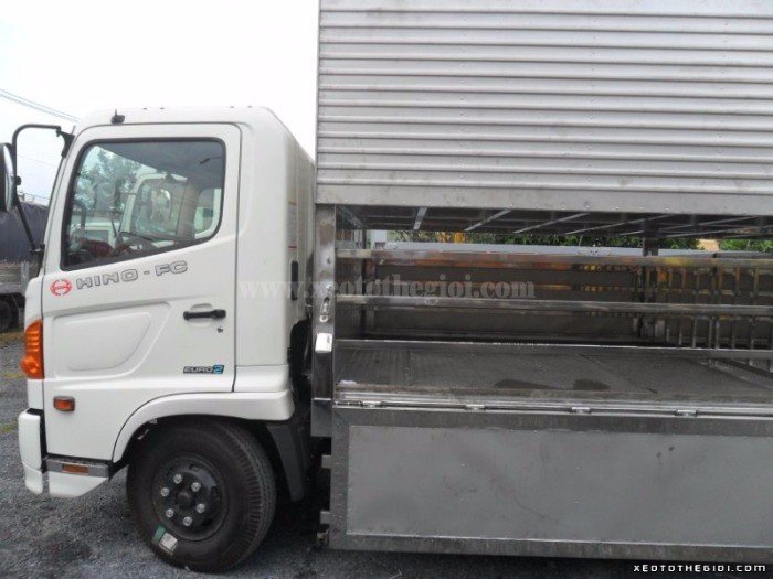 Bán xe tải Hino FC 6T4 thùng 5.7m và thùng 6.7m, giao ngay,giá rẻ nhất