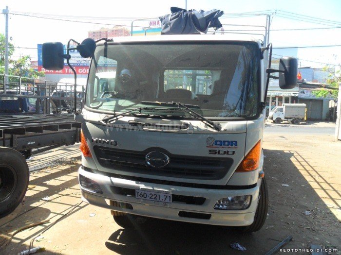 Bán xe tải Hino FG8JPSB 2016 thùng mui kèo bạt siêu dài, có sẵn