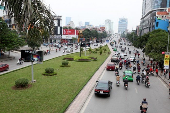 Bán nhà mặt phố,vị trí đẹp nhất khu phố Trần Duy Hưng,DT 70m2x4 tầng,giá 31.5 tỷ