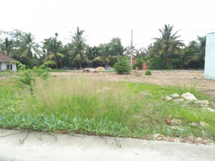 Đất 105m2,đường TL44, gần UBND Thạnh Lộc,quận 12