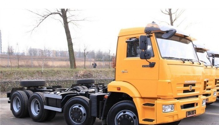Công ty bán Xe Kamaz 6540 8x4 Tải Thùng Dài Nhập Khẩu Mới 100%,giá rẻ