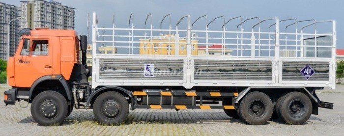 Công ty bán Xe Kamaz 6540 8x4 Tải Thùng Dài Nhập Khẩu Mới 100%,giá rẻ