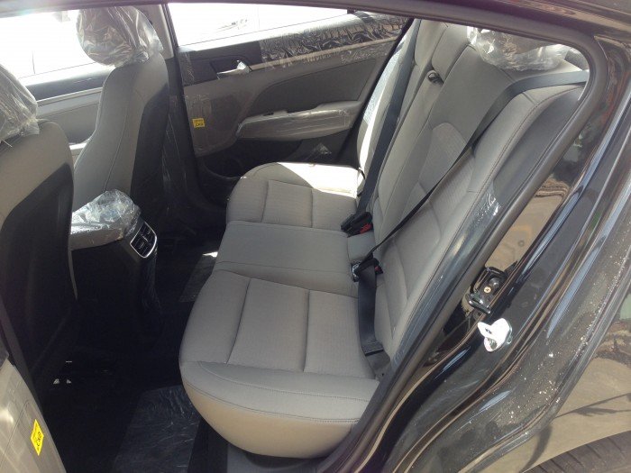 Hyundai Elantra 2016 thế hệ đẹp nhất.