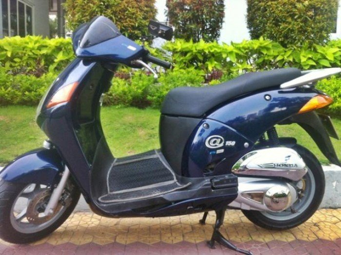 Bán  xe Honda ITALY @ (Amoc)150cc đời 2003,hàng nhập