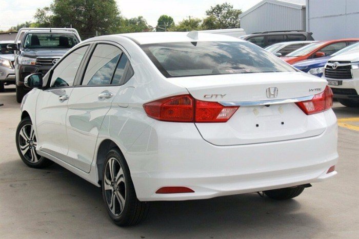 Honda City 1.5 CVT 2016 giá tốt -giao xe nhanh tại Quảng Bình