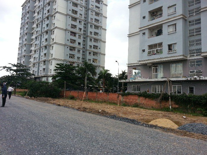 Bán đất mặt tiền đường lớn ngay trung tâm thương mại Thủ Đức, kết nối Q.9