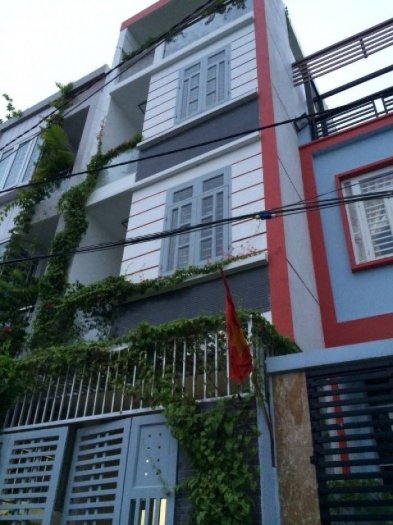 Sở hữu nhà 1 trệt 3 lầu giá 3,5 tỷ ngay gần Quốc lộ 13, Hiệp Bình Phước.