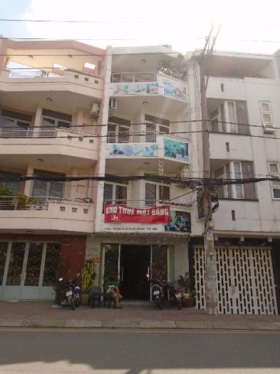 Nhà cho thuê mặt tiền đường Trường Sa, Quận Phú Nhuận, 1 trệt, 3 lầu, giá 35tr/ tháng