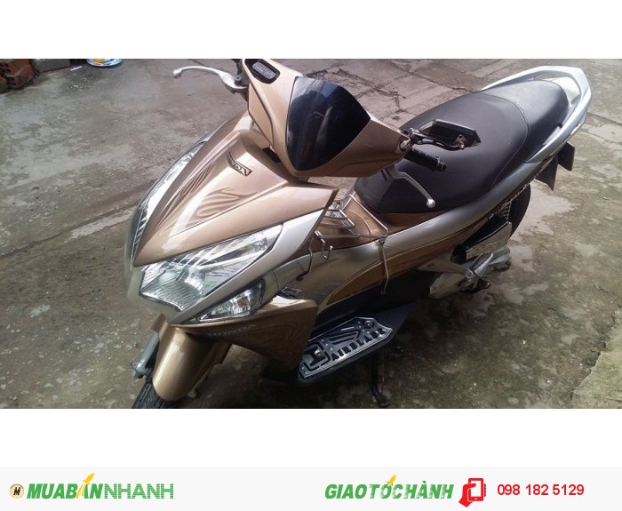 Airbalde 2012 vàng trắng, cần bán gấp biển số tp