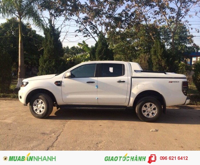 Ford Ranger XLS AT 2.2 giá rẻ nhất miền bắc, giao xe ngay