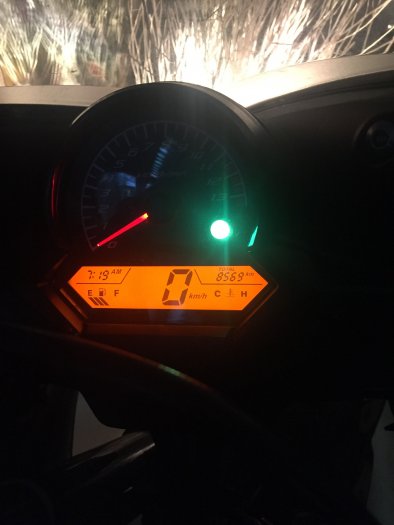 CBR 150R | 02-2012 | 8569 Km