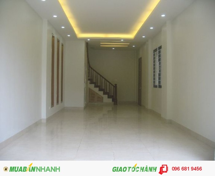 Chính chủ bán nhà 33x 4T, MT: 3.2m Văn Quán. Ô tô đỗ cách nhà 10m.