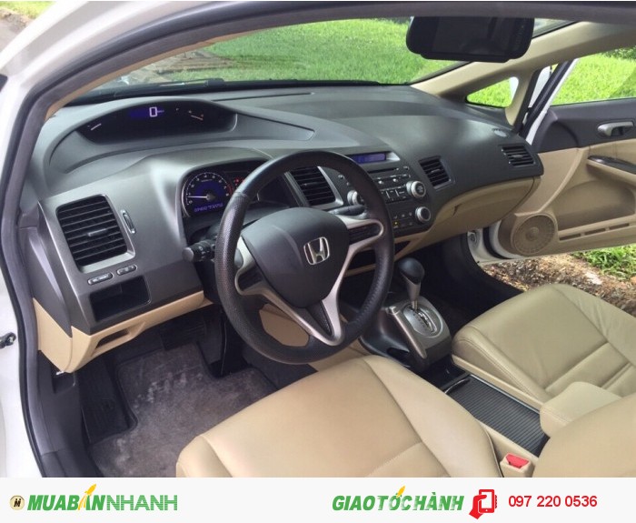 Bán Honda Civic 1.8AT cũ đời 2012, màu trắng