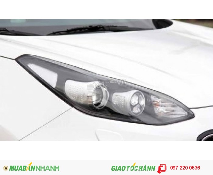 Bán Kia Sportage GT line 2015 cũ, odo lướt màu trắng