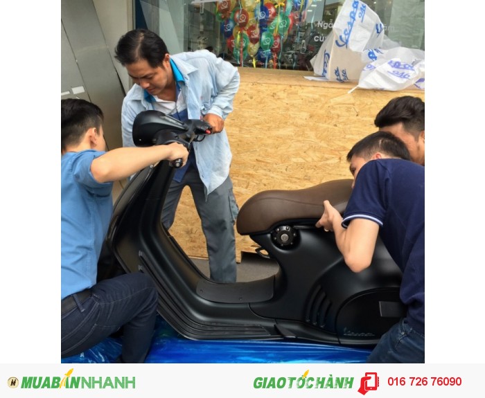 Mua vespa 946 tại hcm ưu đãi 5 triệu