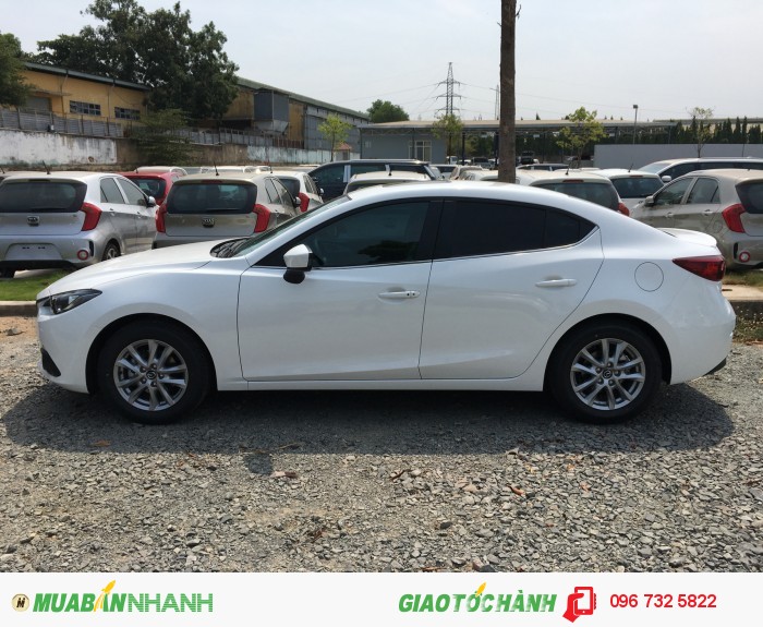 Bán xe Mazda3 2.0 AT sedan 2016 giá 849tr