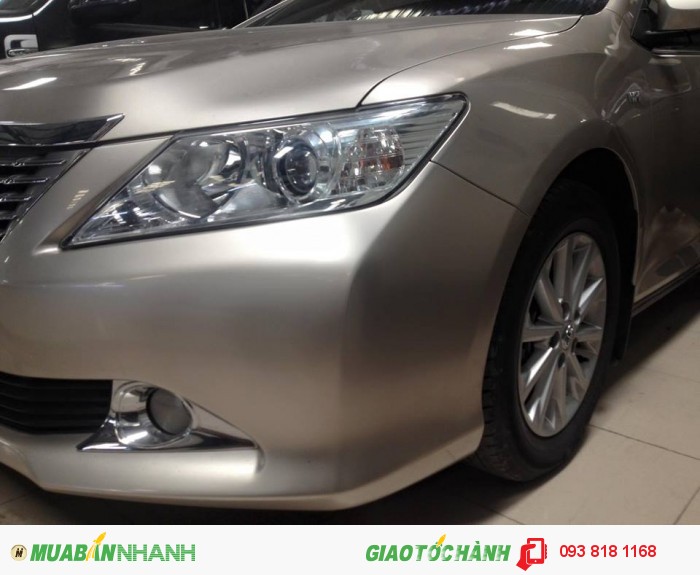 Bán Camry 2.0E sản xuất 12/2012 5 Chỗ Nhập khẩu màu ghi vàng