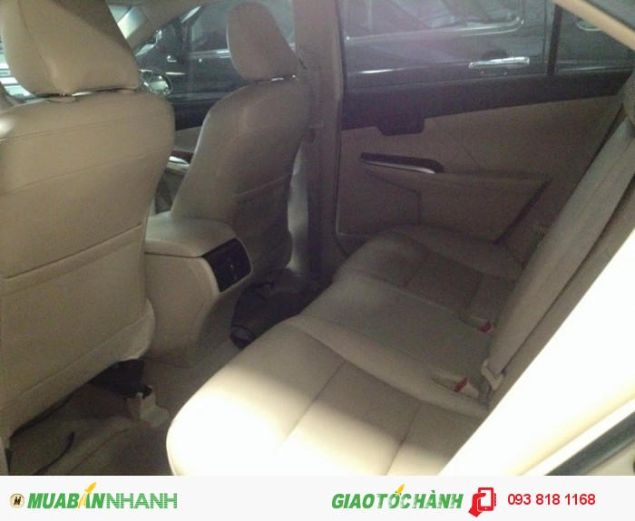 Bán Camry 2.0E sản xuất 12/2012 5 Chỗ Nhập khẩu màu ghi vàng