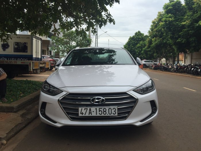 HYUNDAI elantra 2016 1.6 MT