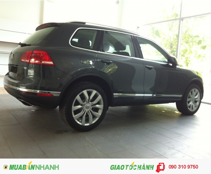 Đẳng cấp dành cho quý doanh nghiệp Volkswagen Touareg 3.6 ưu đãi 5% giá xe
