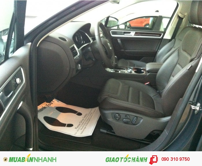 Đẳng cấp dành cho quý doanh nghiệp Volkswagen Touareg 3.6 ưu đãi 5% giá xe