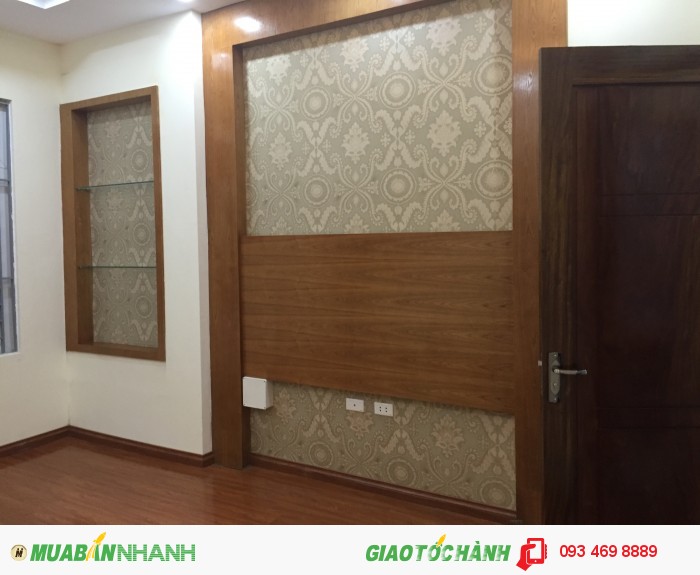 Bán nhà Nguyễn Khánh Toàn,Quan Hoa,DT 40m2x5 tầng, giá 3.9 tỷ