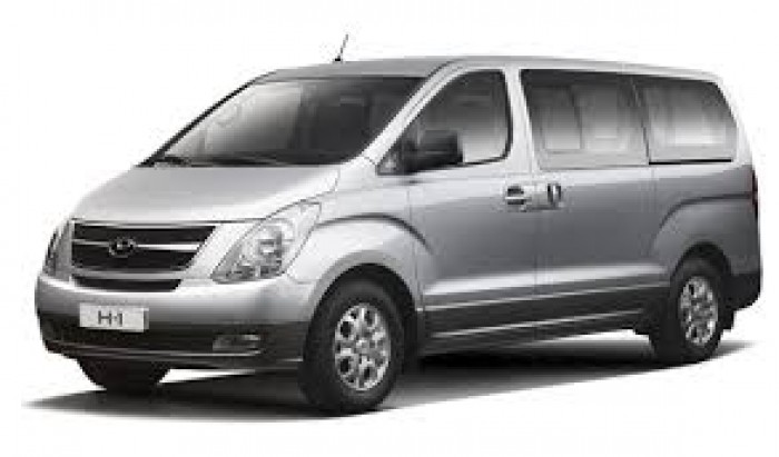 Hyundai Starex 2.4MT 6 chỗ – Dầu - Với Gía Cực Ưu Đãi
