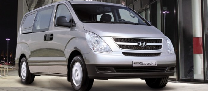 Hyundai Starex 2.4MT (Số Sàn) 6 chỗ – Xăng - Gía Ưu Đãi