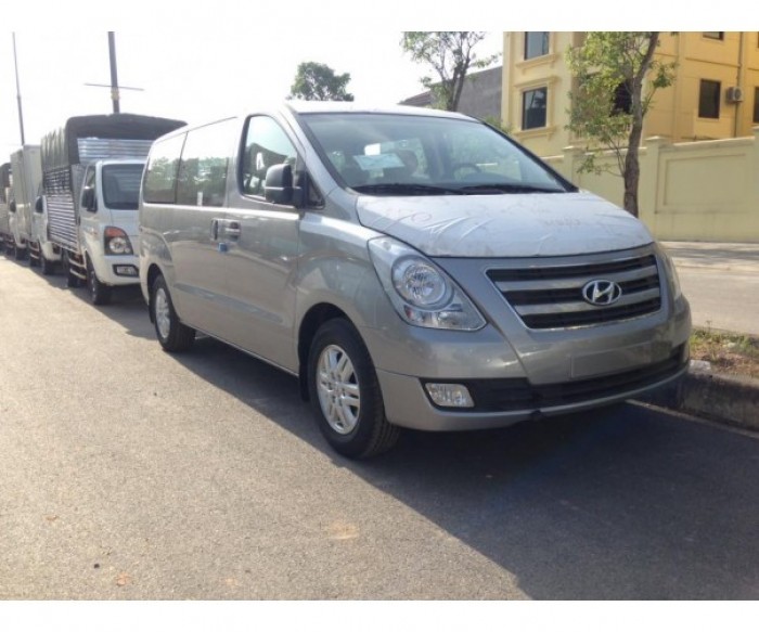 Hyundai Starex 2.4MT 9 chỗ – Xăng - Đang Giảm Gía Tháng Hot