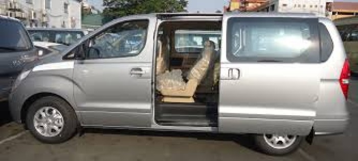 Hyundai Starex 2.5MT 9 chỗ - Máy Dầu - Gía Đang Khuyến Mãi