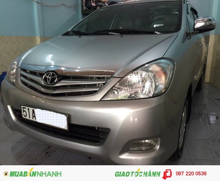 Bán Toyota INNOVA G đời 2010, máy xăng số sàn