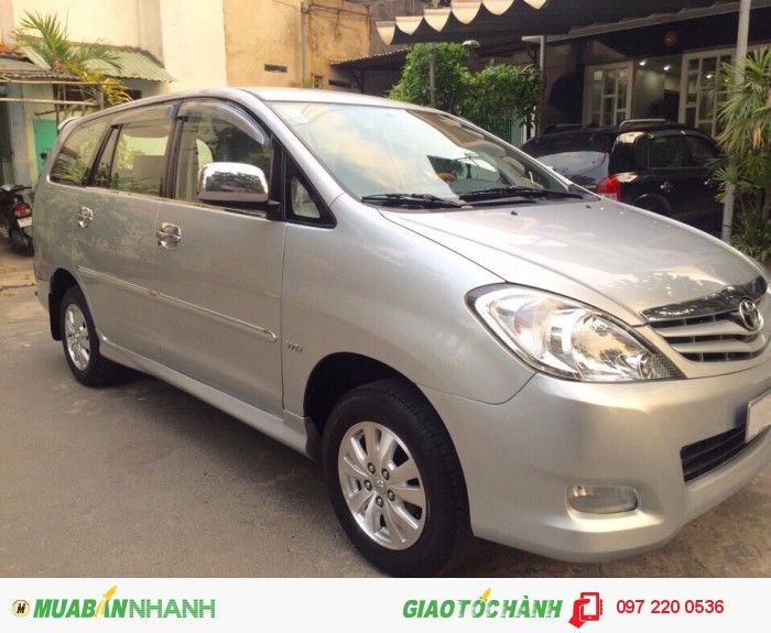 Bán Toyota INNOVA G đời 2010, máy xăng số sàn