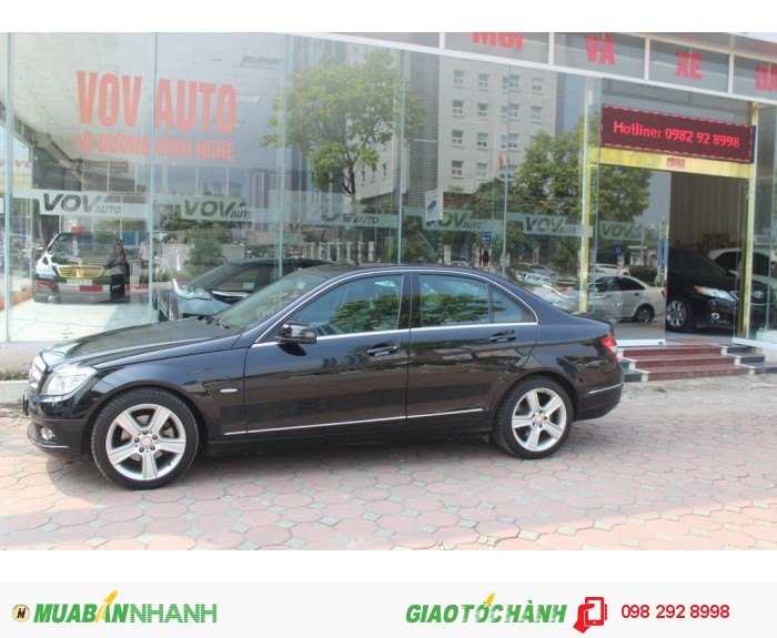 Mercedes C300 2010 màu đen