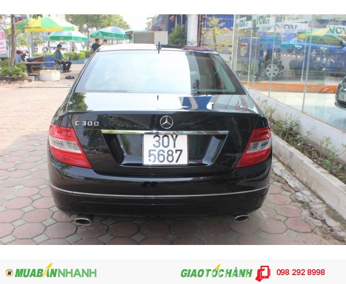 Mercedes C300 2010 màu đen