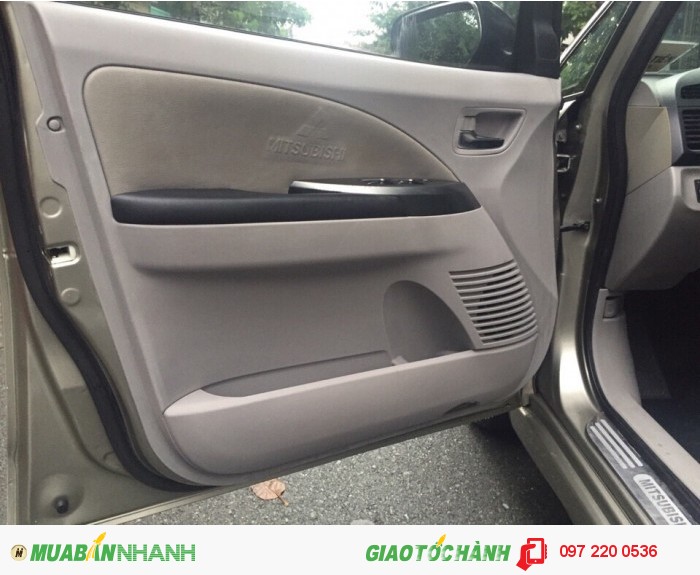 (Mitsubishi) Grandis vàng cát, full đồ chơi